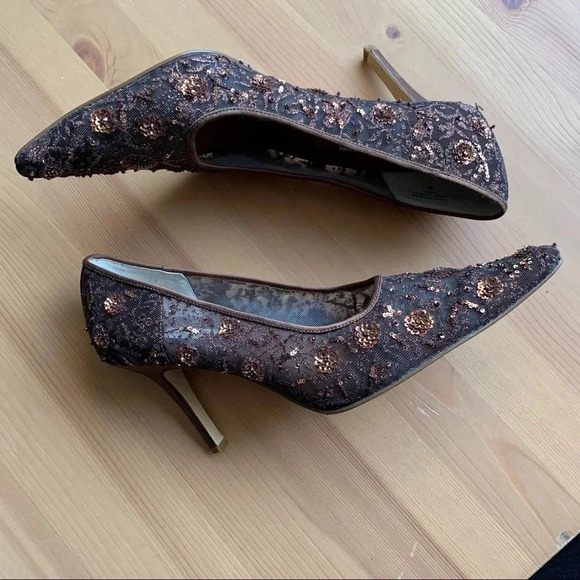 Lord & Taylor Embellished Mesh Pointed Toe Heels Leather - Picture 4 of 10